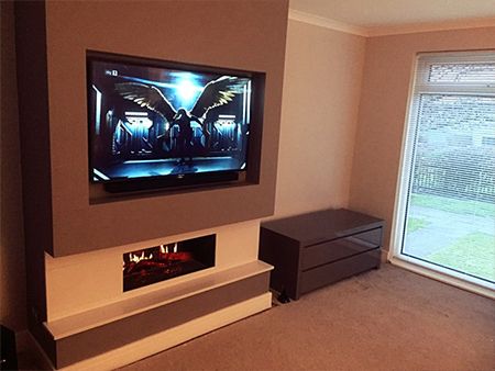 Tv Wall Mounting In East Kilbride With Cabling Revews 9 10 - How To Hide Wires On A Wall Mounted Tv Uk